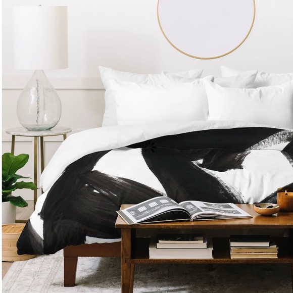 Queen Duvet Cover with 2 Shams - minimalist modern design - Picture 4 of 5